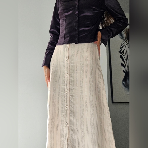 Formal button down skirt - Picture 4 of 5